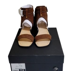 Banana Republic women's Daze Suede Sandal US 7.5